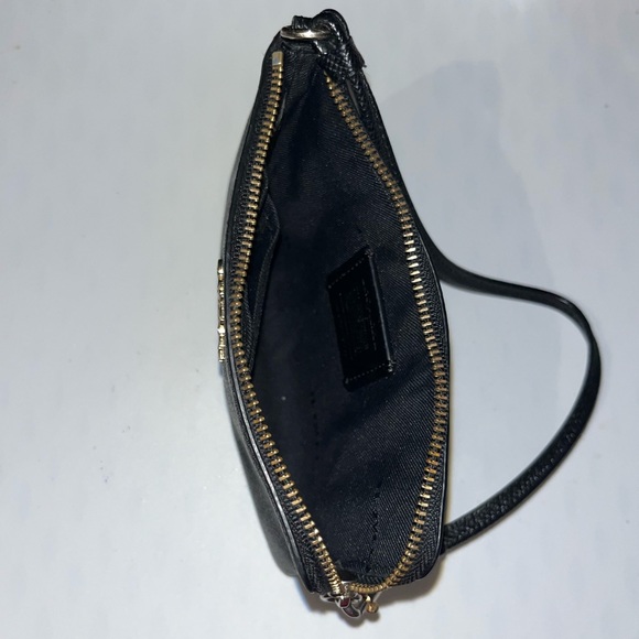 Coach wristlet/wallet - Picture 2 of 3